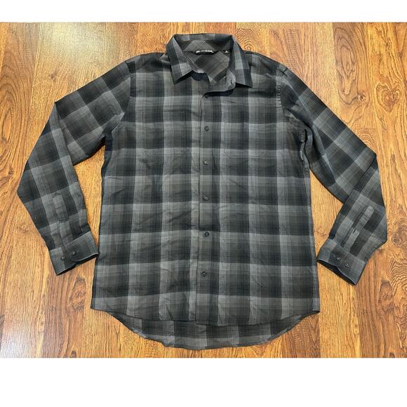 Travis Mathew Men’s Inland Button-Up Shirt Plaid Black Gray Size Large Casual - Picture 1 of 9